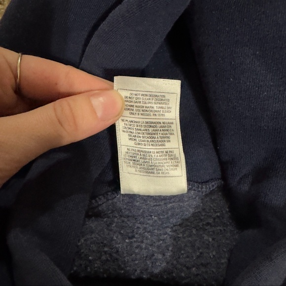 Vintage Y2K Surfer Hoodie - Picture 11 of 15